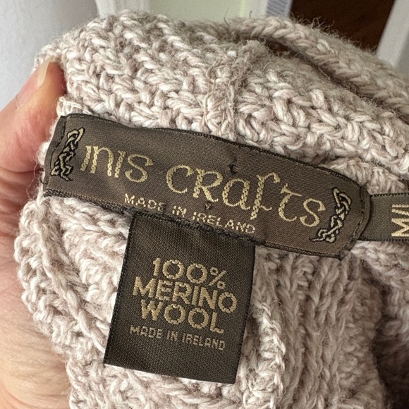 Inis Crafts Irish Merino Wool Chunky Mixed Knit Poncho M/L - Picture 8 of 9